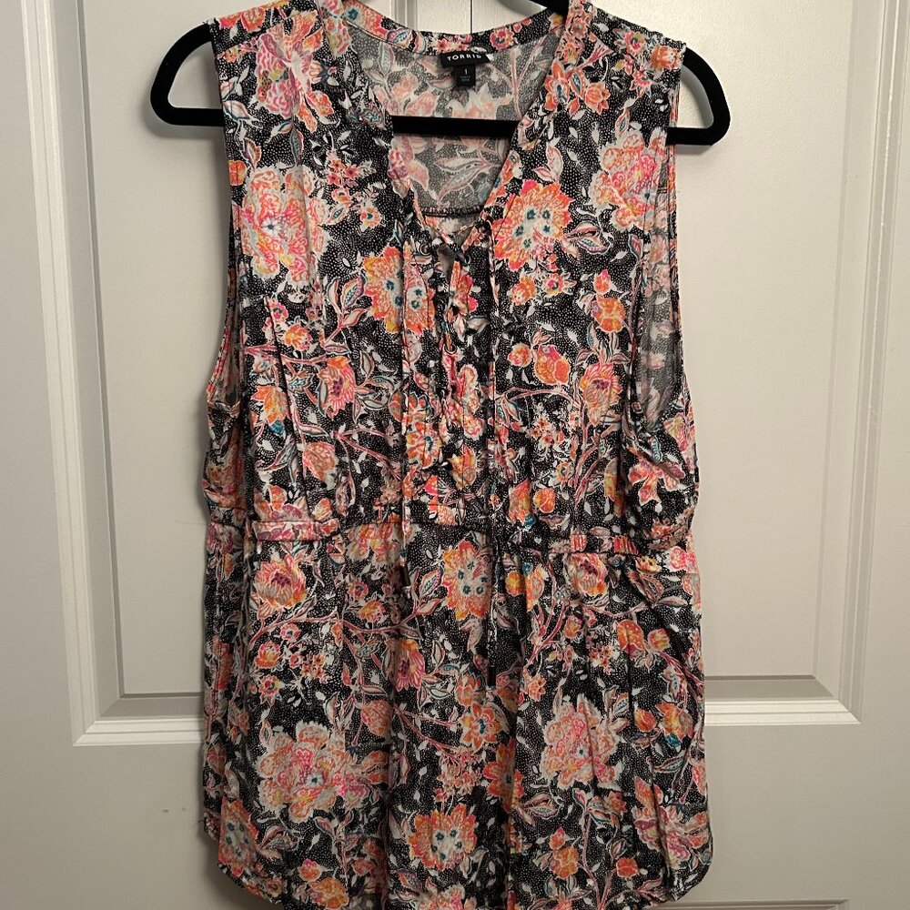 Torrid - Black Babydoll Lace Up Sleeveless Blouse - Size 1